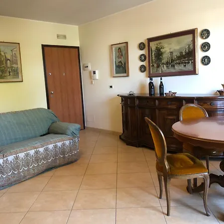 Al Ponte Nuovo Apartment